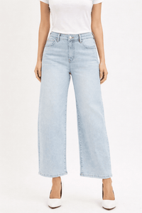 Light Wash Barrel Jeans