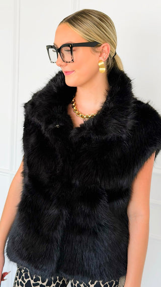 Luxe Plush Layering Vest - Black