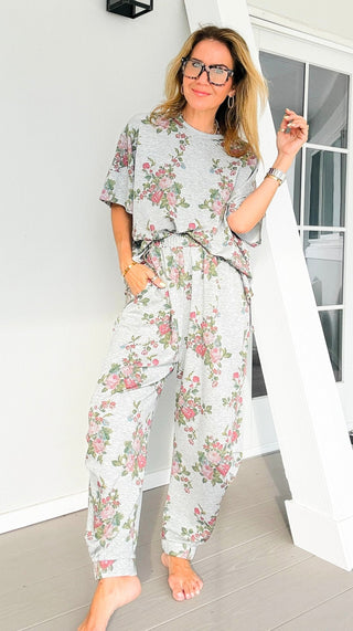 Matching Floral Bouquet Lounge Set
