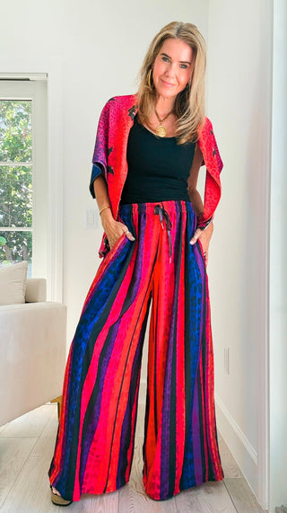 Midnight Mischief Kapri Italian Pants