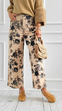 Monochrome Floral Pants-Pants-ENTRO-Coastal Bloom Boutique, find the trendiest versions of the popular styles and looks Located in Indialantic, FL