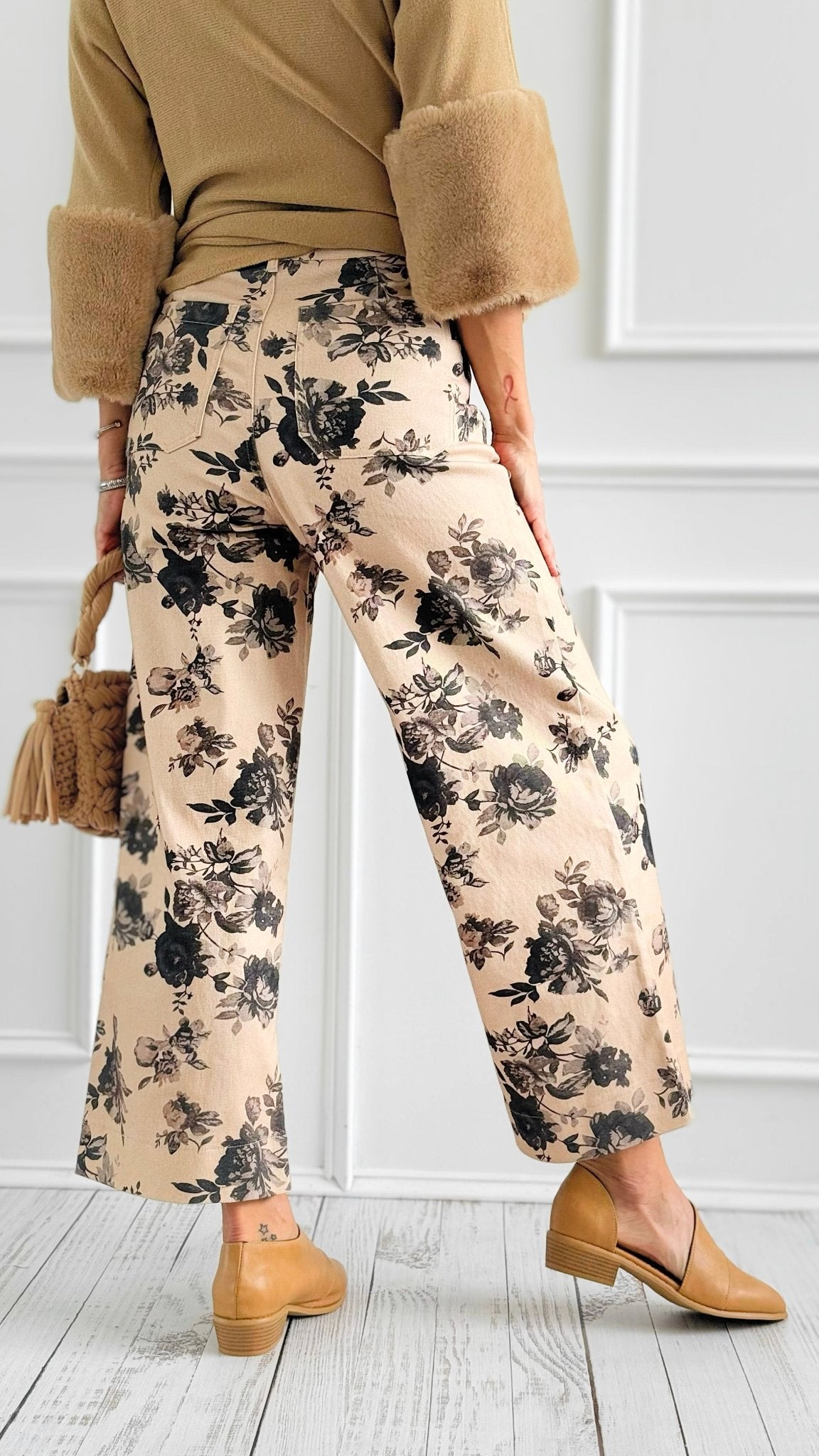 Monochrome Floral Pants-Pants-ENTRO-Coastal Bloom Boutique, find the trendiest versions of the popular styles and looks Located in Indialantic, FL