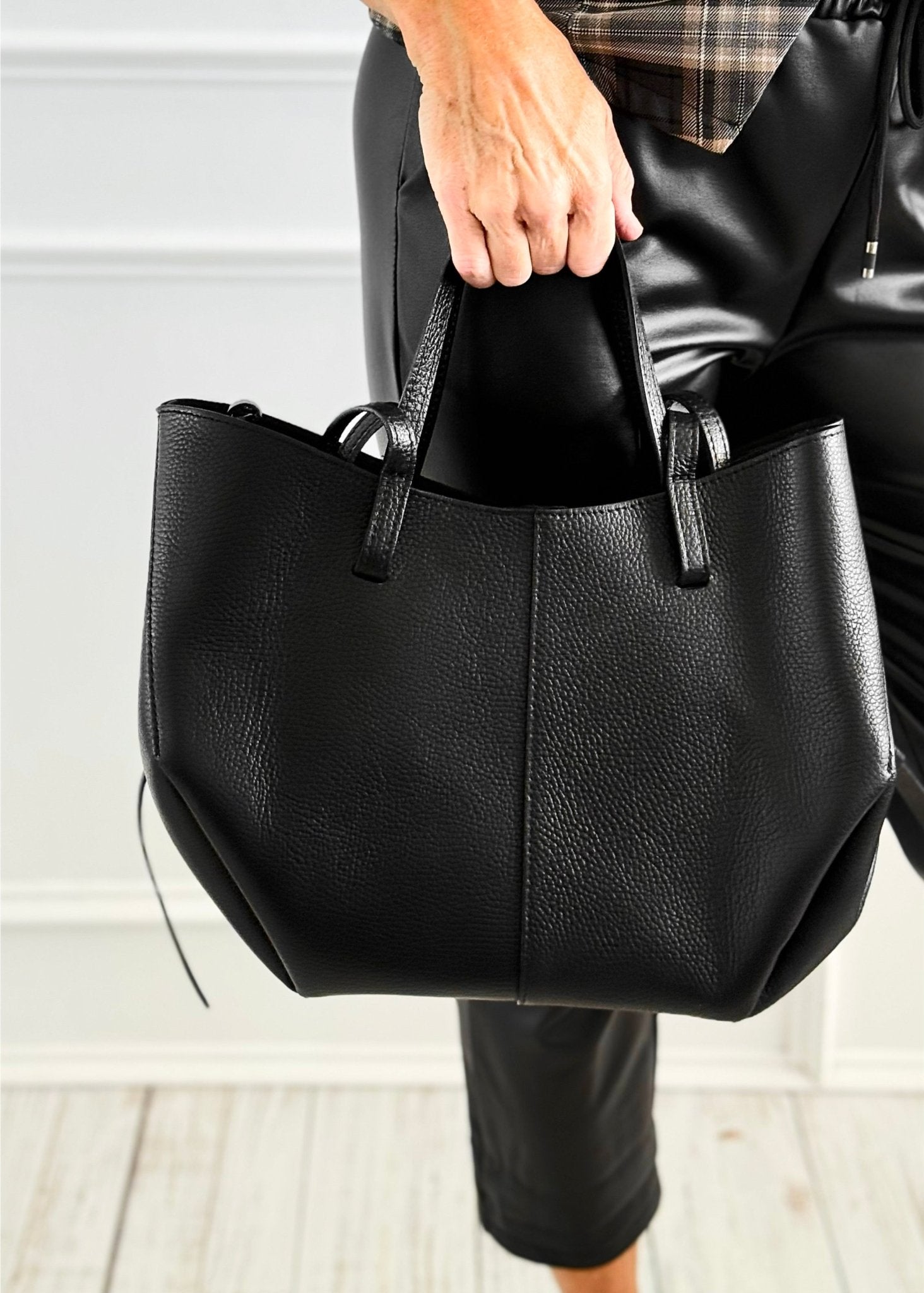 Pyramid Italian Tote- Black-240 Bags-DEDA LEATHER-Coastal Bloom Boutique, find the trendiest versions of the popular styles and looks Located in Indialantic, FL