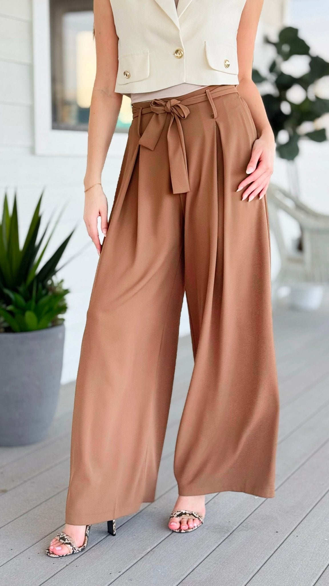 Refined Presence Tie- Front Italian Pant- Camel