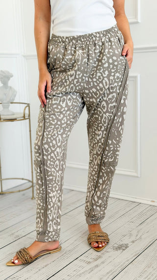 Soft Wild Italian Jogger Pant - Taupe