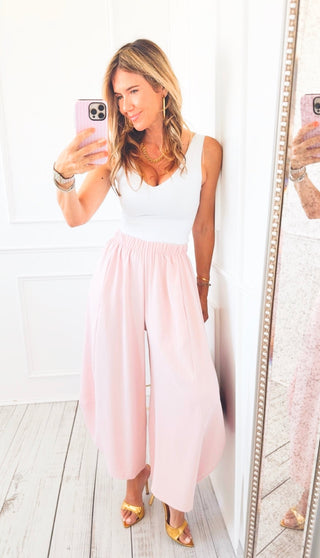 Spezia Crisp Solid Barrel Pants- Blush