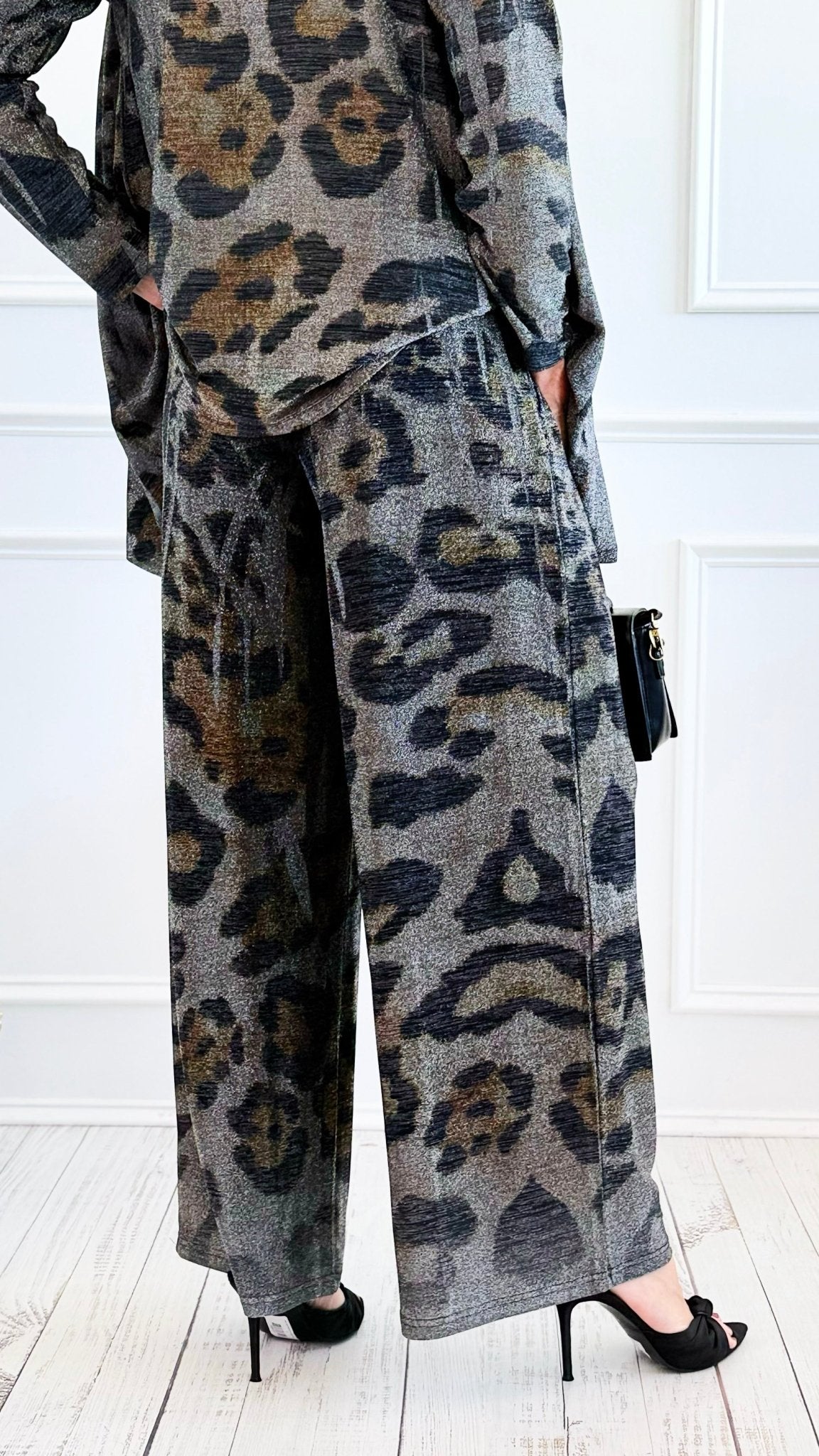 Starry Nights Printed Metallic Wide Leg Pant - Leo-170 Bottoms-Origami Fashion Inc-Coastal Bloom Boutique, find the trendiest versions of the popular styles and looks Located in Indialantic, FL