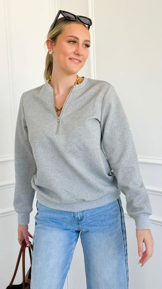 Textured Half Zip Pullover Sweatshirt