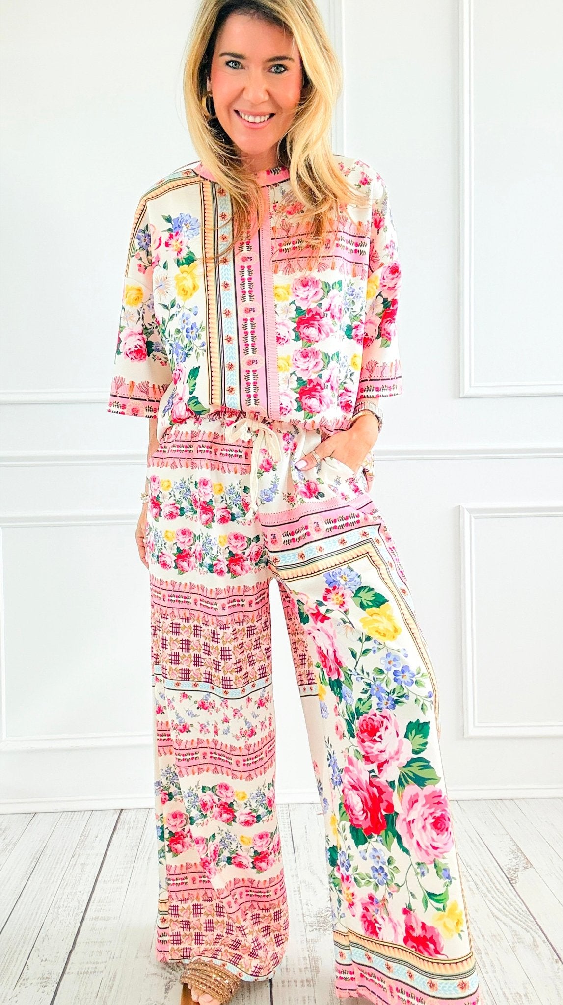 The Floral Mosaic Italian Scuba Set