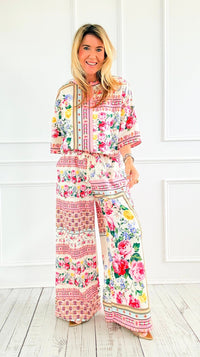 The Floral Mosaic Italian Scuba Set