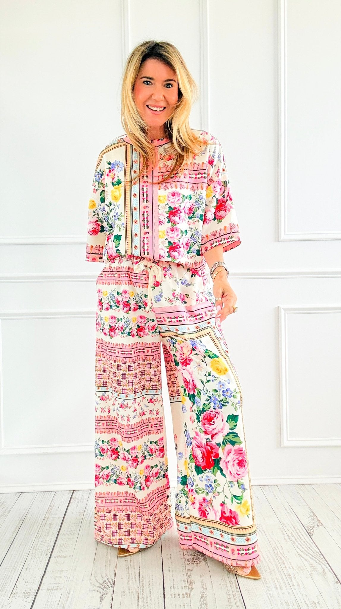 The Floral Mosaic Italian Scuba Set