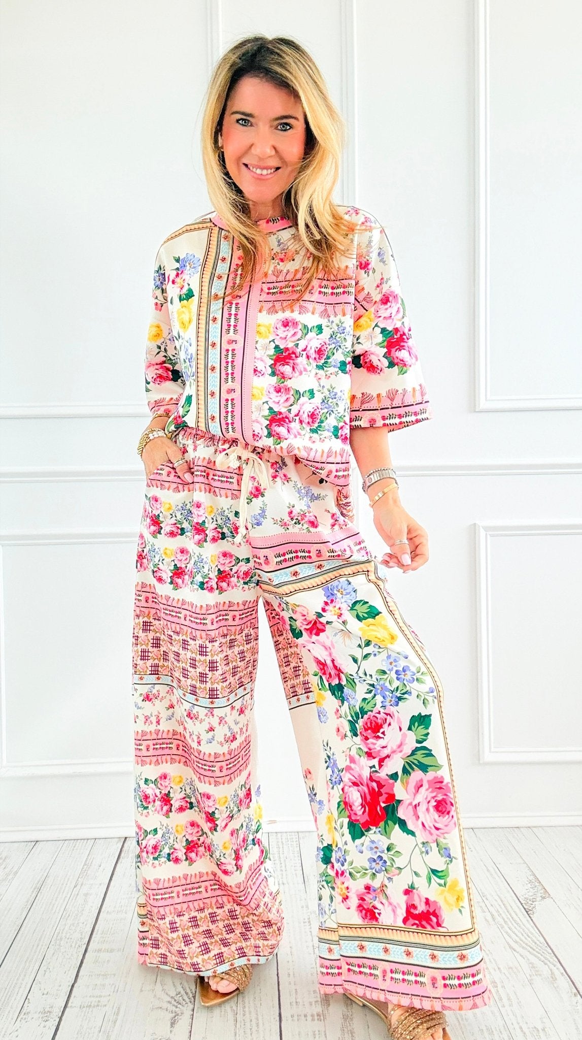 The Floral Mosaic Italian Scuba Set