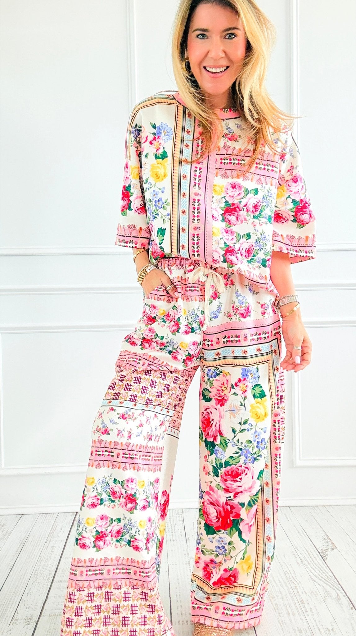 The Floral Mosaic Italian Scuba Set