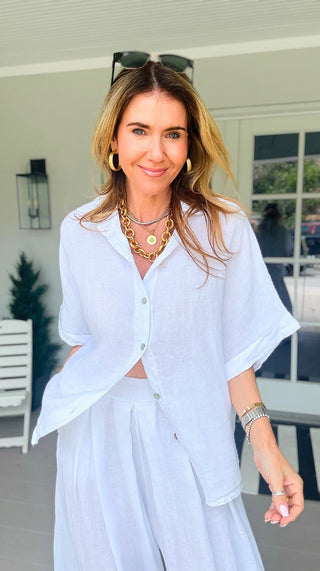 The Marlow Linen Italian Button Top- White