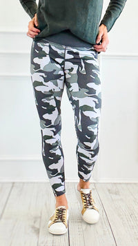 Trailblazer Pocket Leggings-100 Pants-YELETE-Coastal Bloom Boutique, find the trendiest versions of the popular styles and looks Located in Indialantic, FL