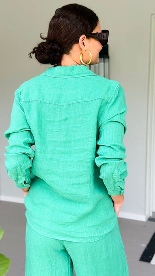 Tuscany Linen Italian Button Top- Kelly Green