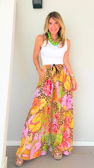 Wild Bloom Kapri Italian Pants
