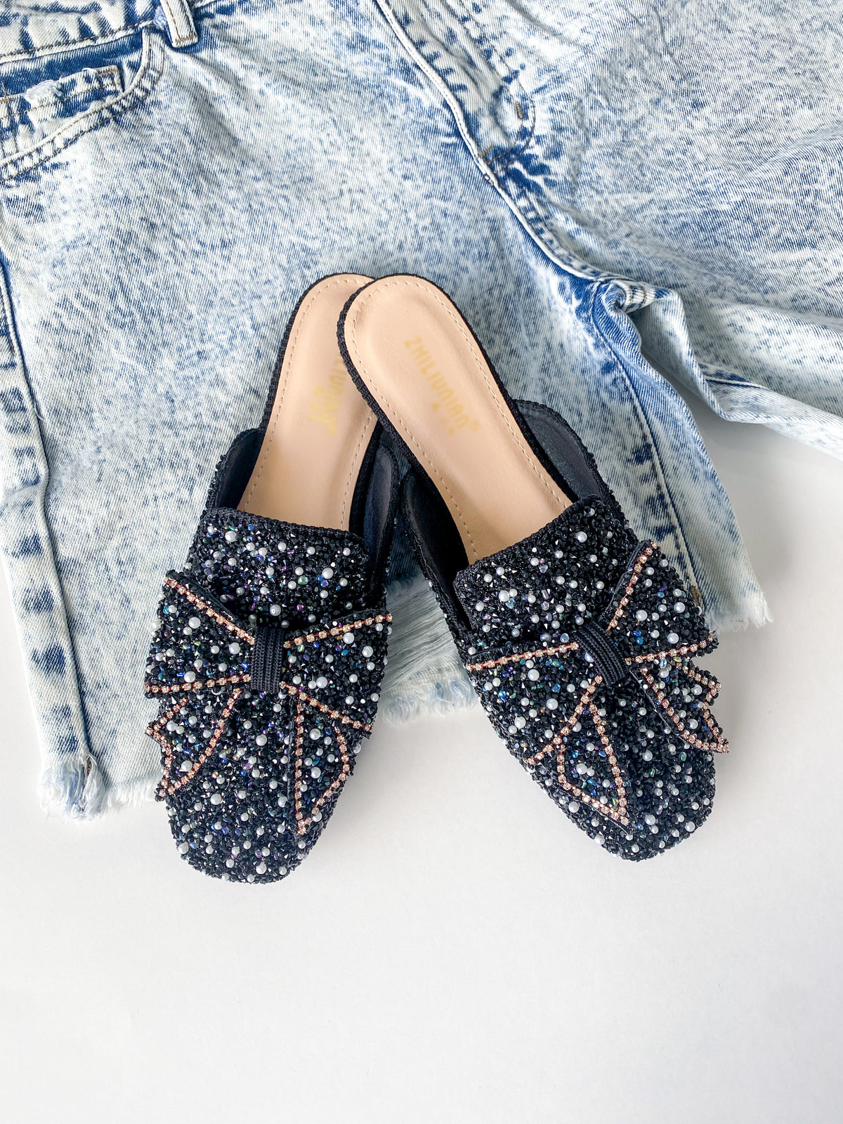 Black Pearl Bow Mules-250 Shoes-Helen's Heart-Coastal Bloom Boutique, find the trendiest versions of the popular styles and looks Located in Indialantic, FL