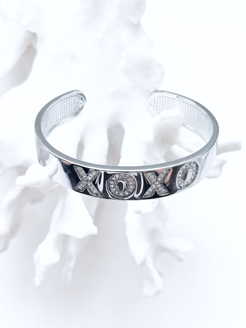 XOXO Cuff Bracelet-230 Jewelry-NYC-Coastal Bloom Boutique, find the trendiest versions of the popular styles and looks Located in Indialantic, FL