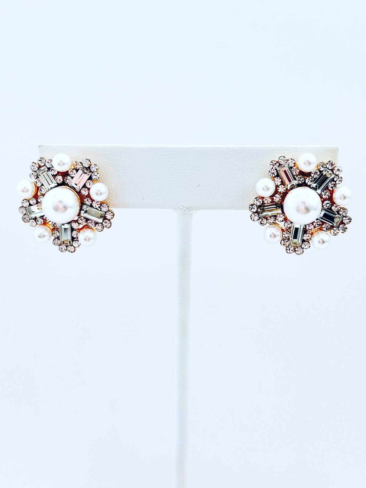 Starburst Earrings-230 Jewelry-Bag Boutique-Coastal Bloom Boutique, find the trendiest versions of the popular styles and looks Located in Indialantic, FL